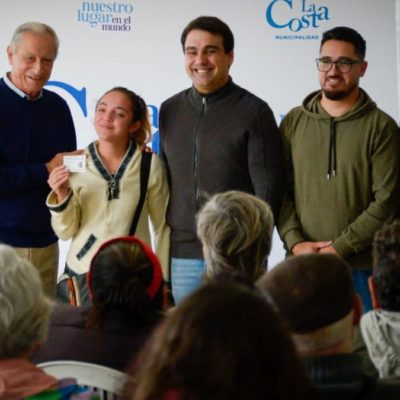 Se entregaron credenciales del programa “Promover Oficios”